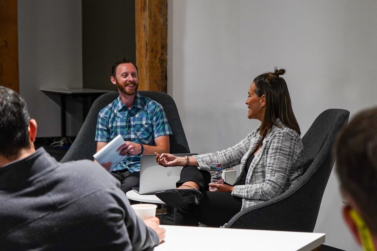 Interested in learning something new and meeting wonderful people?

Then Business Brew is for you!

We hope you'll join <a href="/TinderboxJosh/">Josh King</a> and guest Heather Stratford this Thursday as we chat about micro-learning and how it's changing talent development. 

eventbrite.com/e/business-bre…