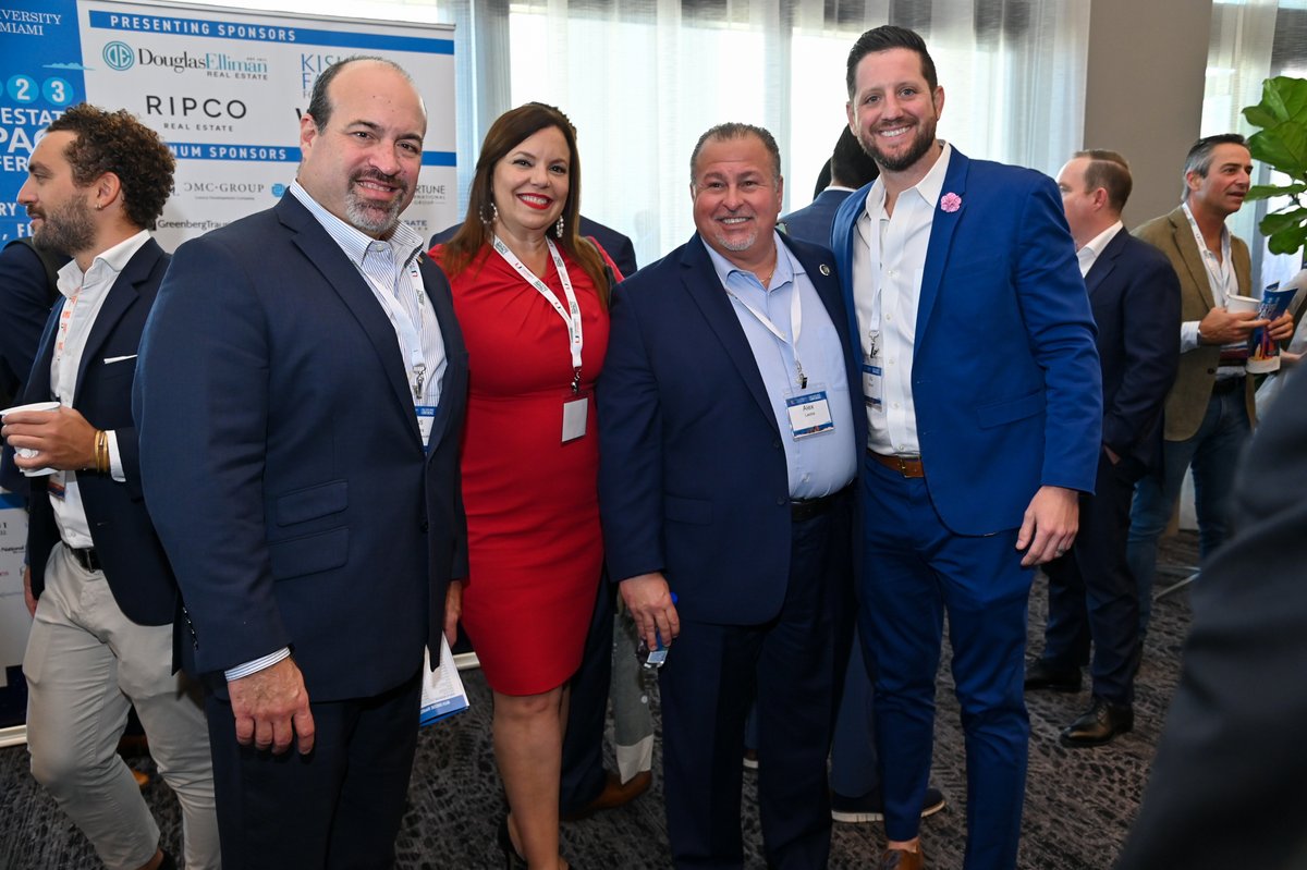 umiamimredu's tweet photo. Our first networking break was a chance to stretch our legs, re-caffeinate, and mingle amongst friends & colleagues. So much to talk about after Session 1! 🏢
@UM_SoA
@MiamiHerbert
@MiamiLawSchool
Thank you to our ✨Prestige✨ Sponsors!
#REIC2023 #REImpact #MREDU #UMiami https://t.co/94lwgOFOJK