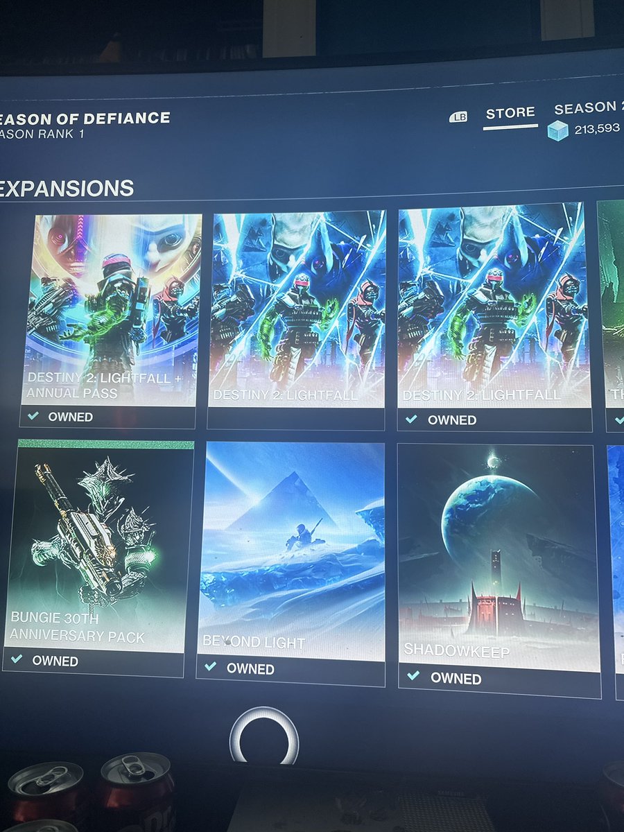SteelCards19's tweet photo. @BungieHelp I’m so confused https://t.co/tB0FxNyXDD