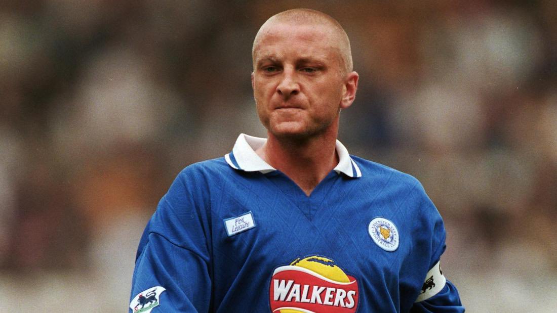 UndrTheCosh tweet media