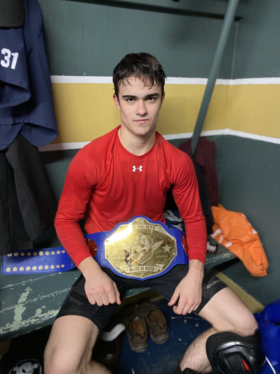 PEBSharks's tweet photo. Double post. Lost a heartbreaker against NKEC. #17 Carson d’Eon was our MVP and #21 Ben Lyons was our harest worker. Got the win against Barrington in the consolation to book our ticket to provincials. #11 Lucas Cottreau mvp and #44 Maxime d’Entremont was our hardest worker. https://t.co/xRvo3UDPQ3