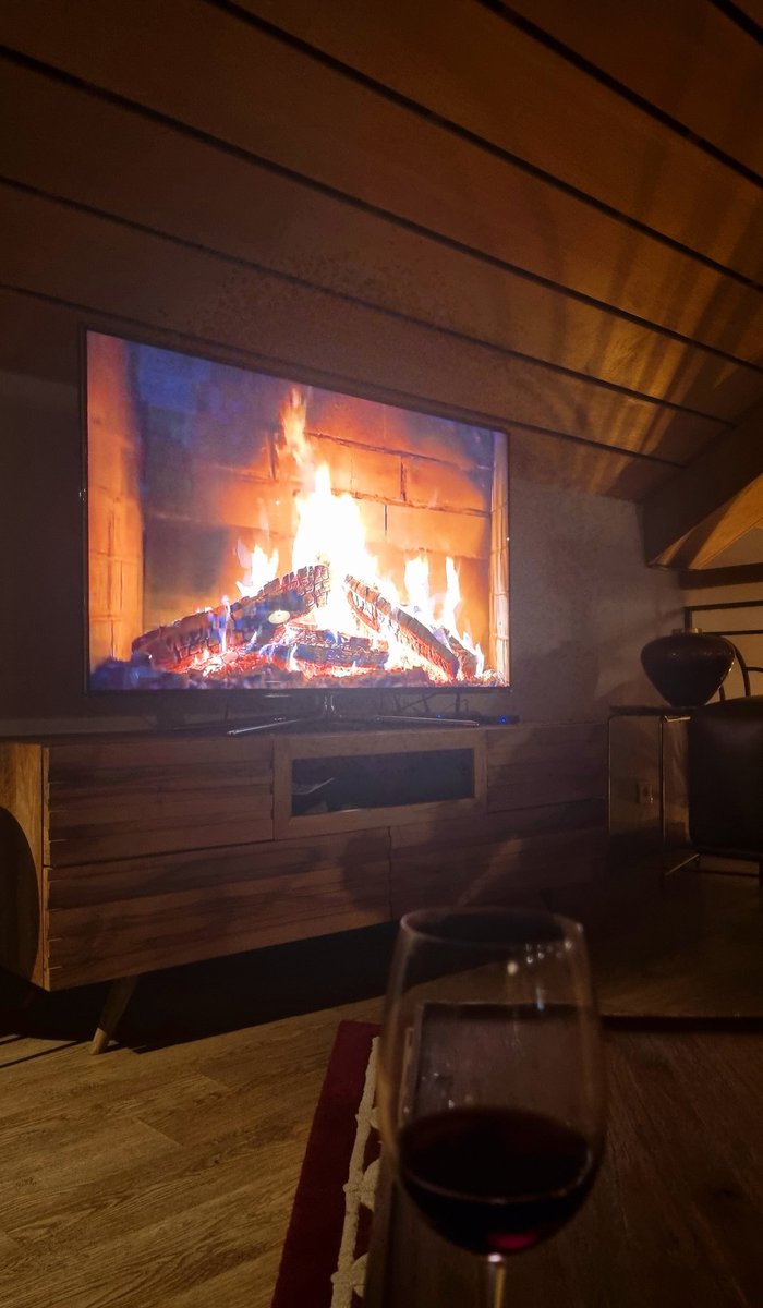 Mimi__fa's tweet photo. Enjoying last two hours of February.
Let's March again.
#Metafire #cheers
#WelcomeMarch https://t.co/1cdykoibEH