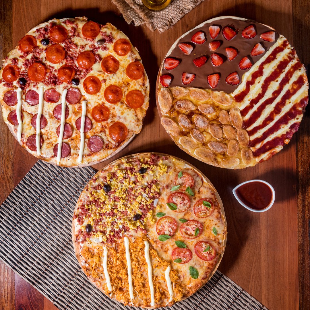 parmebr's tweet photo. Que tal um rodízio em casa com entrega grátis🍕
🛵 Peça o seu rodízio em casa no delivery Parmê😋
🍕 São 3 pizzas com até 9 sabores para você montar do seu jeito. A partir de R$149,90.
#aboadorio #oquefazernorio #parmebr #delivery #food #ifood #pizzalovers #pizzaria https://t.co/lGjxud6Uu9