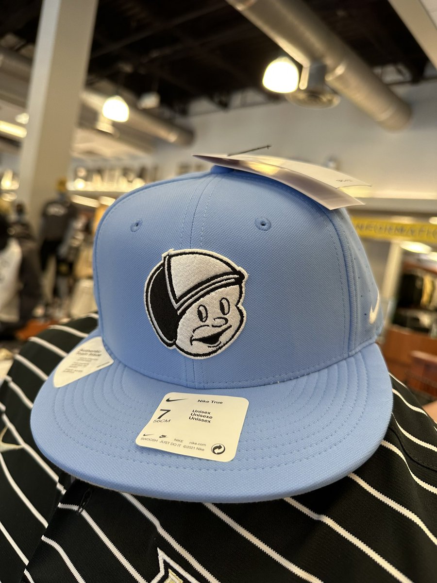 UCF Gear tweet media