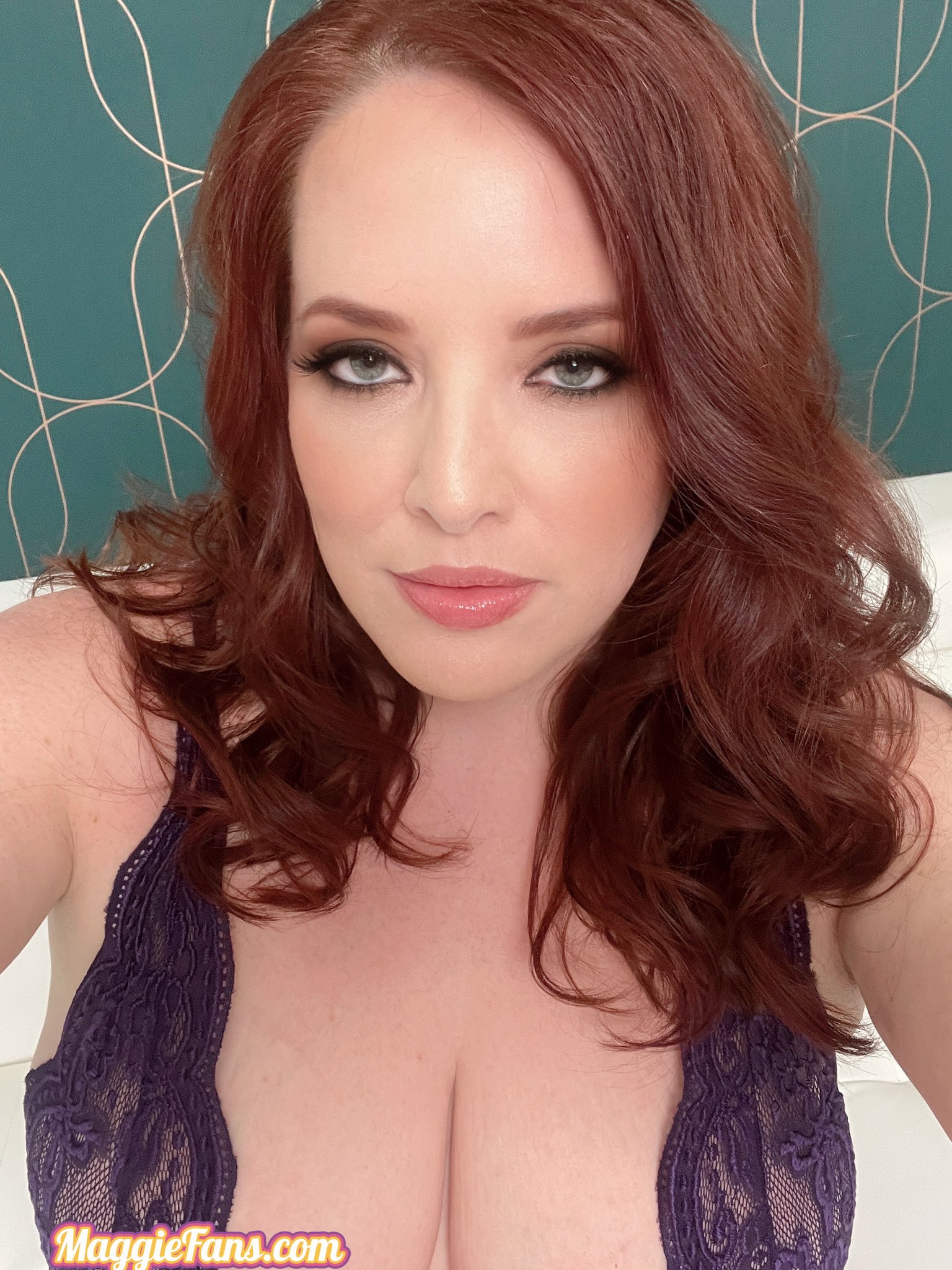 Maggie Green Official on Twitter: "Moments before @BeNiceNatasha fucked