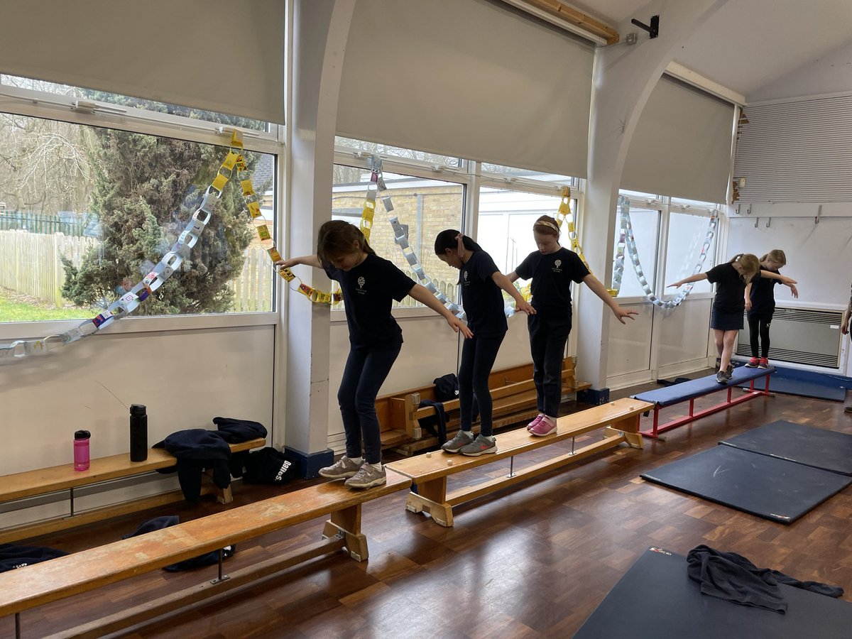 DanesfieldY4's tweet photo. 4D - believing they can balance and doing it! @MovementEd_  @DanesfieldSchl https://t.co/Up4uPqbMUR