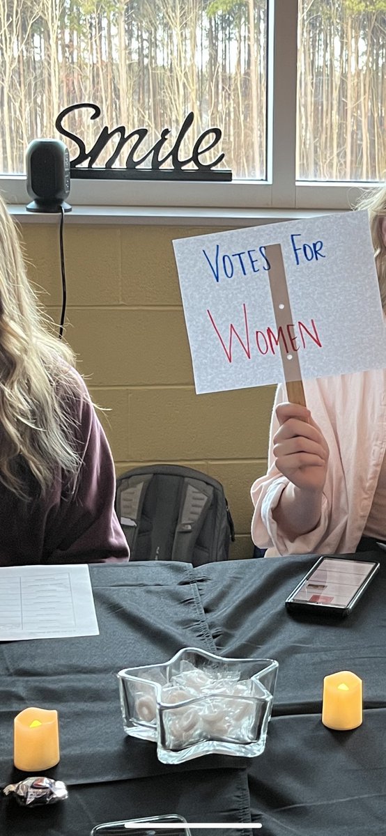 CaraDolan's tweet photo. This week in #APUSH, we’re exploring the development of American identity and culture in the first half of the 19th century by studying transcendentalism (outside, of course!) and “speed dating” reform movement leaders.  I’m so proud of the work these students are doing! https://t.co/4MYLAGQSZu