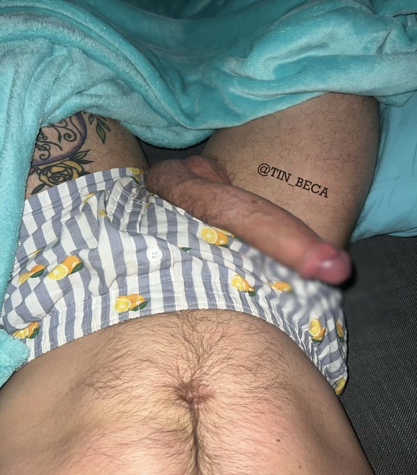 https://t.co/fpE70zMbYn ? quien me saca la leche?? ? 20cm para que te sientes rico ? #bigdick #pollon