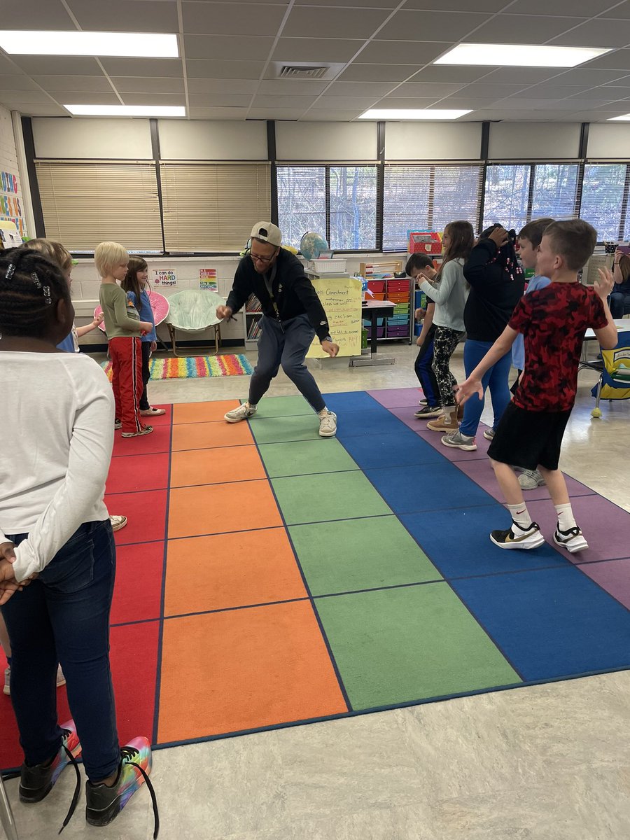 Rachel Hirneisen tweet media