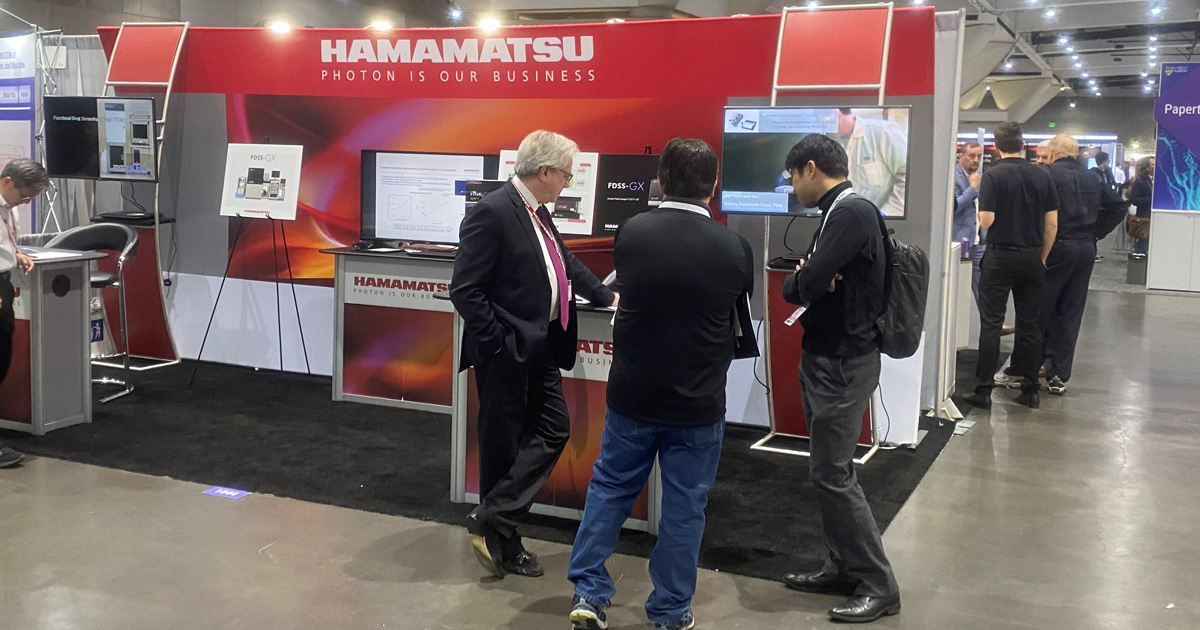 HamamatsuPhoton's tweet photo. It’s a wrap for the exhibition at #SLAS2023 and the debut of our new FDSS-GX kinetic plate imager.

Learn more: https://t.co/svAKpr9uo1

#drugdiscovery #FDSS @SLAS_Org (Society for Laboratory Automation and Screening) https://t.co/NfdfbI1qLV
