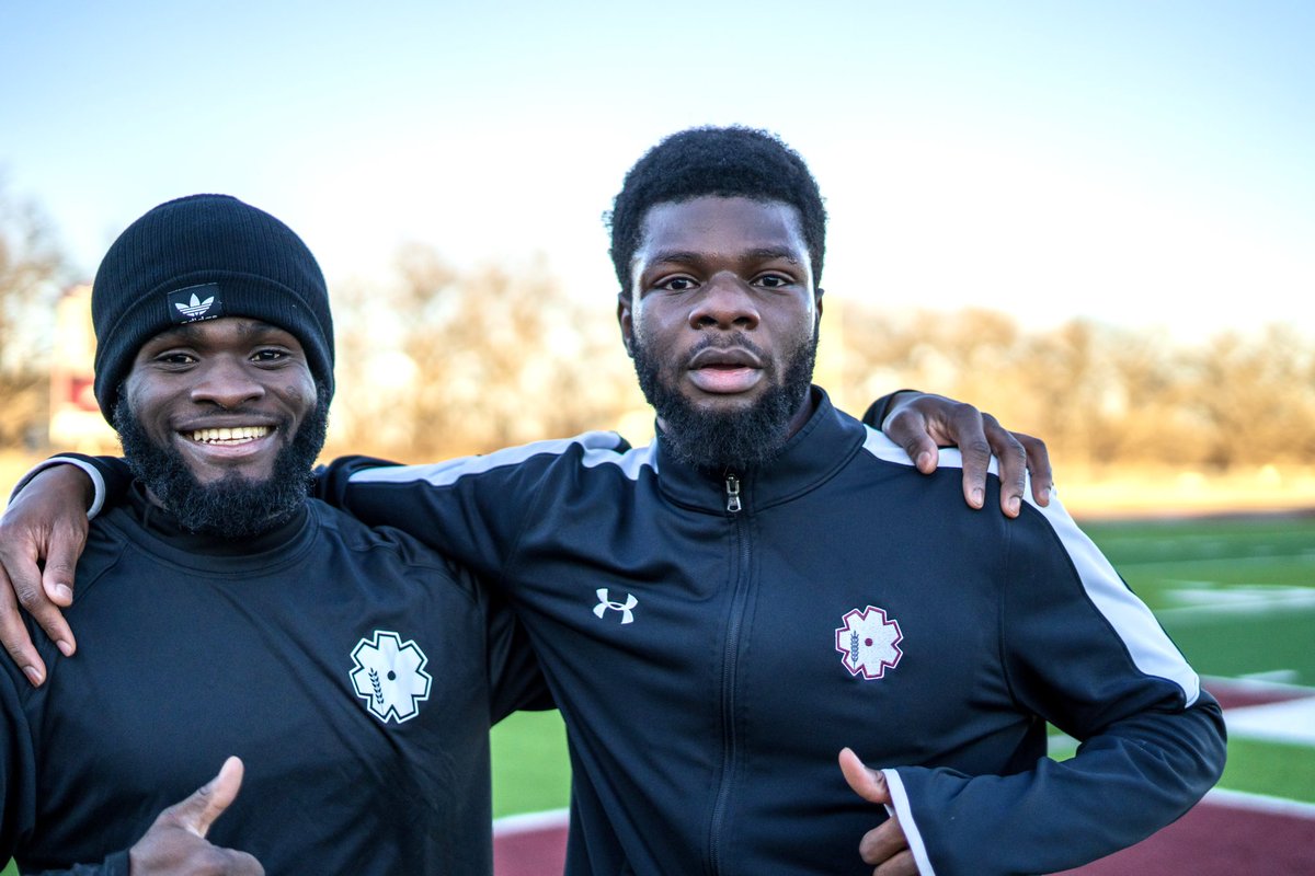 Enjoying some nice weather! ☀️ ⚽️ #RollOn