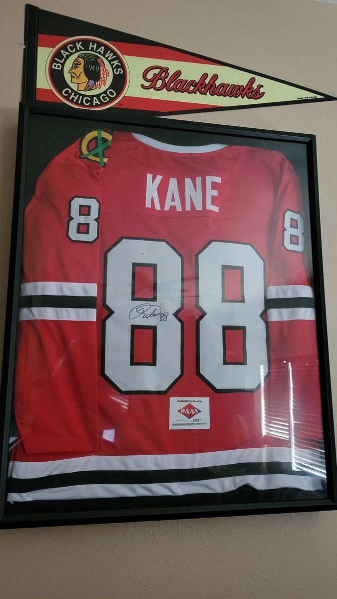 Daley_ML's tweet image. Today sucks! Love ya @88PKane Thanks for everything. 🍻🏒
#Blackhawks