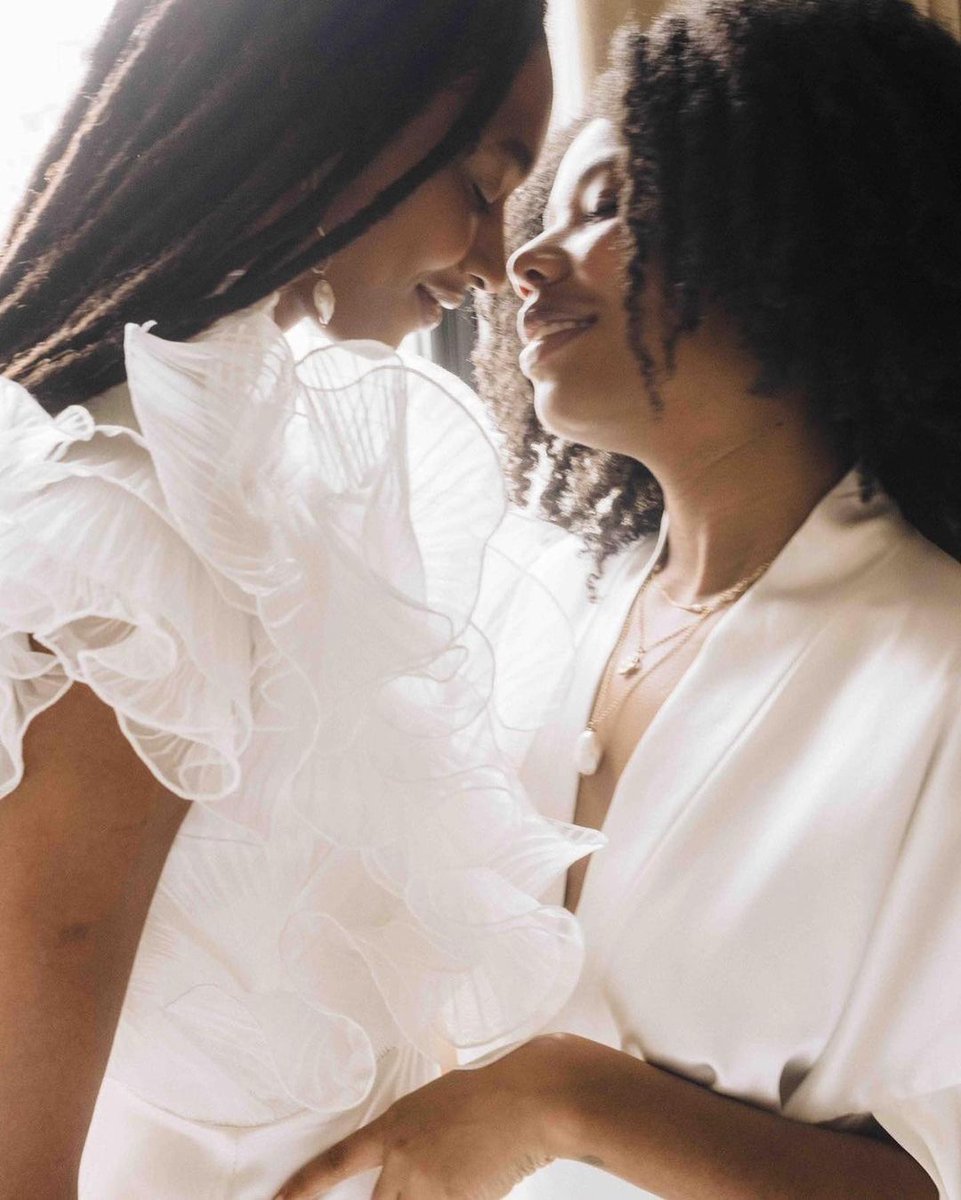 Congratulations Kyiona and Alison love wins 🎉🏳️‍🌈

📸: @kerynsweeneyweddings
