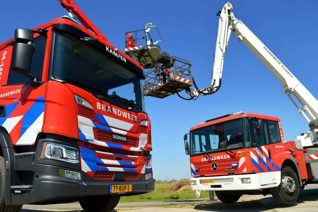 Uiteraard ontbreekt een redvoertuig niet...Maart 2023 HW Brandweer Kampen!