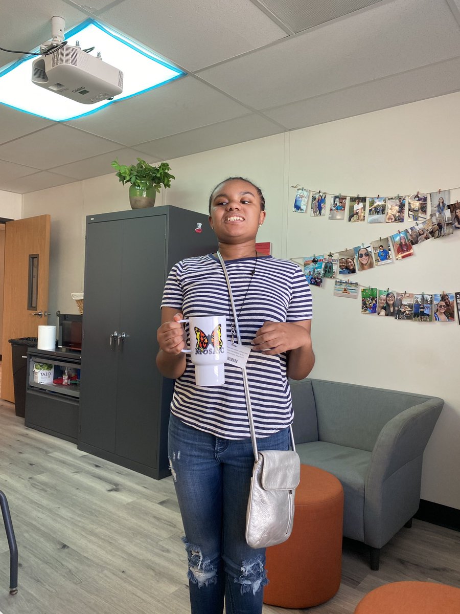 Shari Newman tweet media