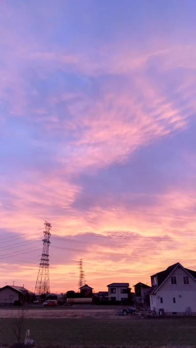 空に大きな「Z」が…! 