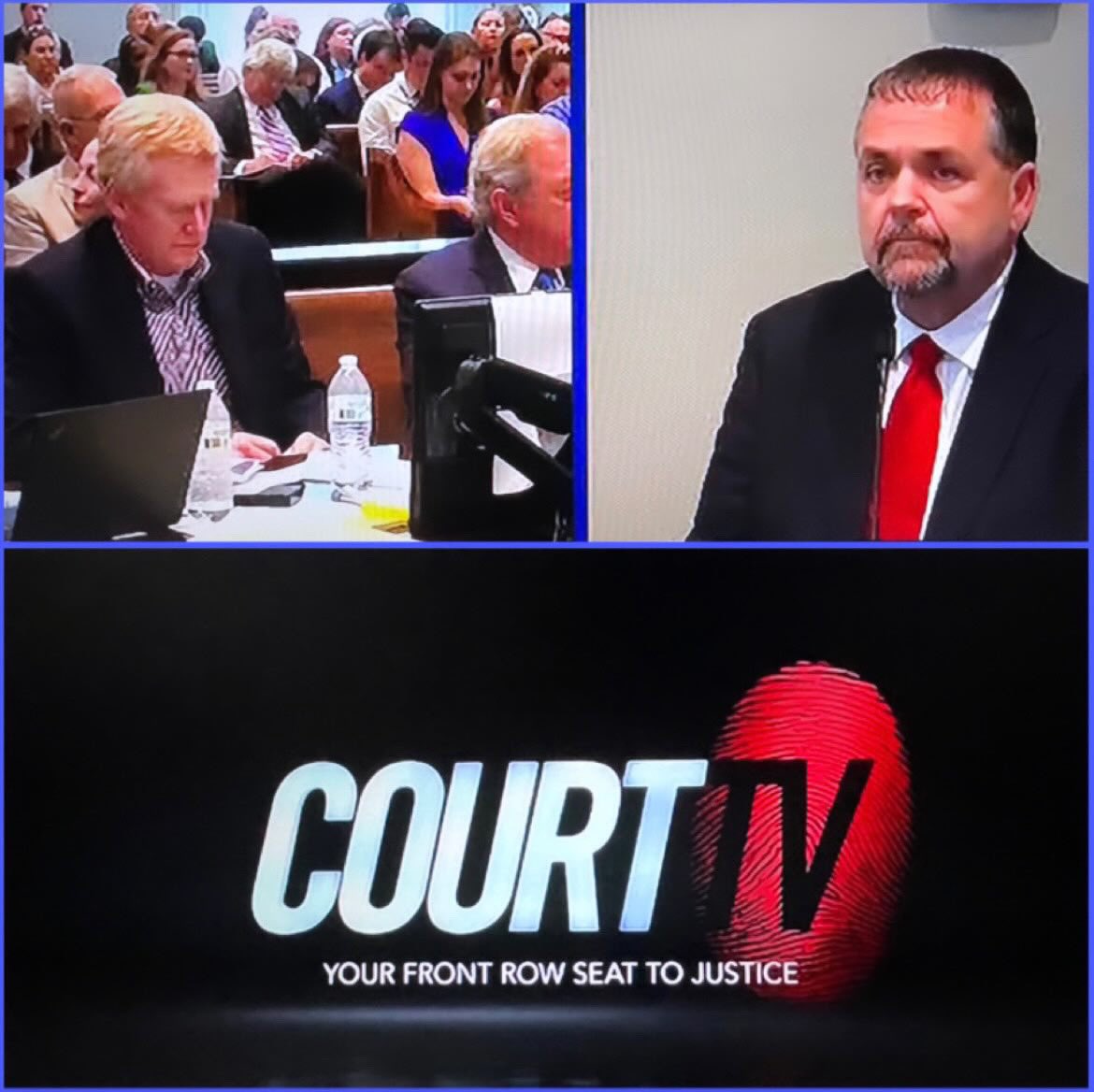AshleyCourtTV's tweet photo. WOW‼️👀 #AlexMurdaugh #MurdaughTrial 

What did you think of the testimony from #DrKennethKinsley, the Crime Scene Expert?👀😲 

Let us know your thoughts👇🏼👇🏼

@courttvnetwork @courttvuk https://t.co/VboCC7uxjI