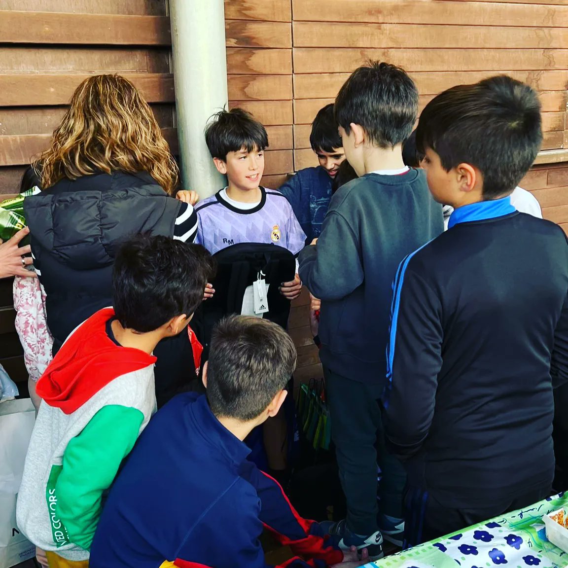 franverde81's tweet photo. FELICIDADES MARIO!!!!
Ya son 12 años disfrutando a tu lado y viéndote crecer.
#felizcumpleaños #amordepadre #family https://t.co/jv6mA50uTo