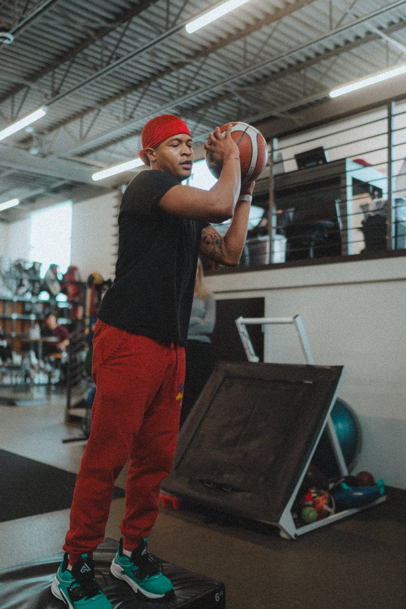 TRM_NWA's tweet photo. Return To Sport Scenes 📸

Fatigue. 😰
Intensity. 😤
Explosiveness. 💥
Controlled Forces. 💪 https://t.co/xaFjjhBfhP