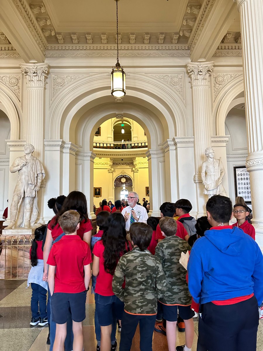 REDSTEM_Magnet's tweet photo. Today, the fourth and fifth grade classes traveled via bus to Austin to visit the sights and sounds of the capitol building. https://t.co/AfBQxrH7I3