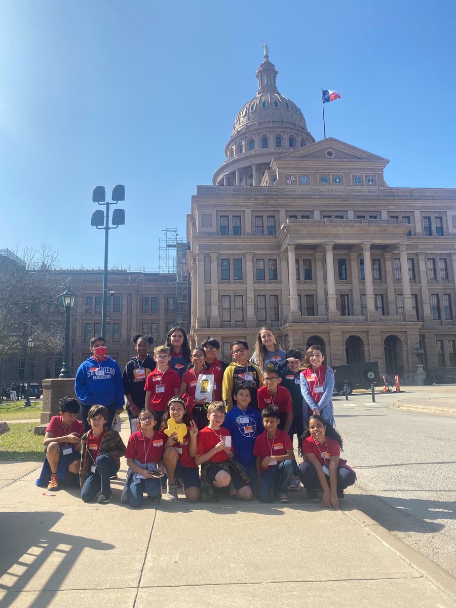 REDSTEM_Magnet's tweet photo. Today, the fourth and fifth grade classes traveled via bus to Austin to visit the sights and sounds of the capitol building. https://t.co/AfBQxrH7I3