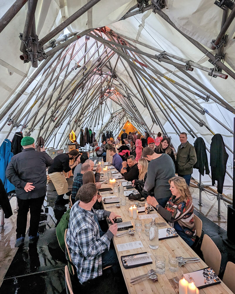 IBBtravel's tweet image. Would you want to ride an ice trike? Dine on a frozen river or at an Indigenous-owned restaurant? Warm up at a gorgeous spa?

This is just a taste of the amazing things to do in Winnipeg - read for more!👇
ivebeenbit.ca/fun-things-to-…

#ExploreMB #RealWinnipeg #OnlyInThePeg [partner]