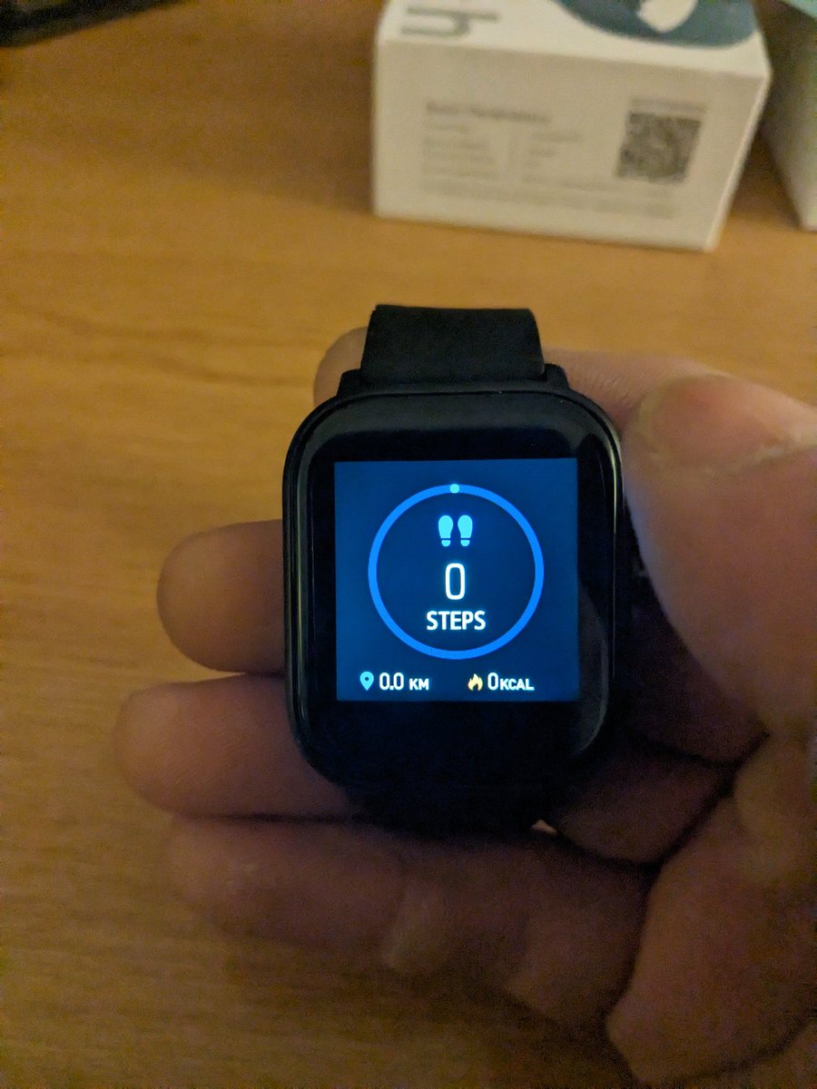 piers_storey's tweet photo. Unboxing the COLMI P8 NRF52832 #smartwatch ⌚. First impressions 🤔 good size screen, not too deep, graphics ok and nice touch control. Time to 👀 the wasp-os docs and see how to flash the firmware #wareable @micropython https://t.co/fdIyxfnzeK