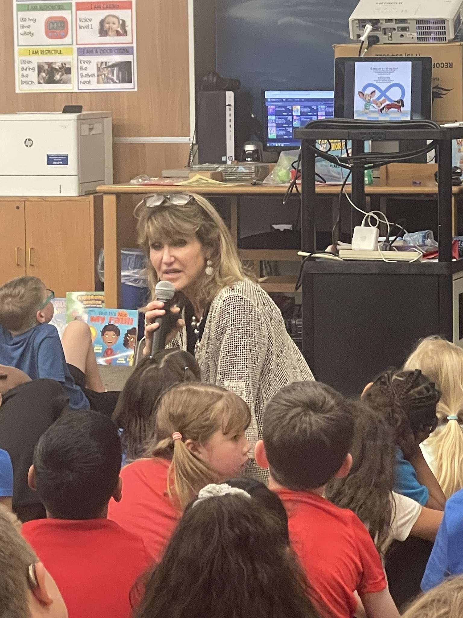 Parr Elementary Library on Twitter "Today was an amazing day! Julia