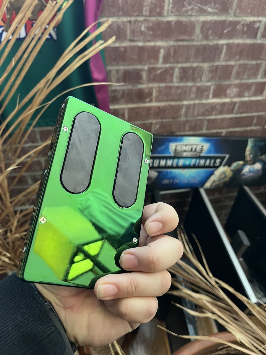 fdotOnline's tweet photo. In January 2021 I ordered the soulja boy portable in matte red and it finally arrived last week https://t.co/VeNcBvyIMh