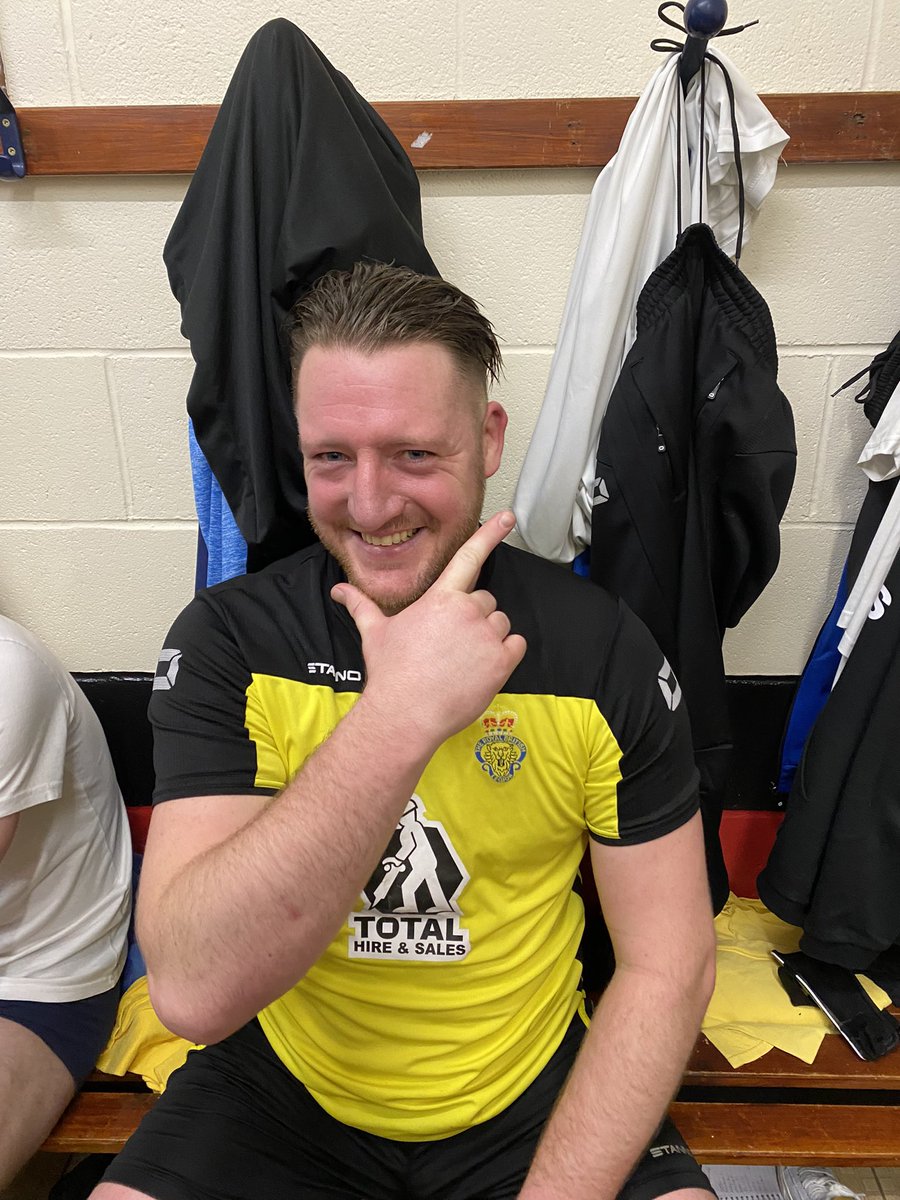 Great win tonight in the Mickleover Derby 3-2 up the rbl &amp; Tonight’s match winner Lee fell ⚽️⚽️⚽️🍺🍺🍺🍺