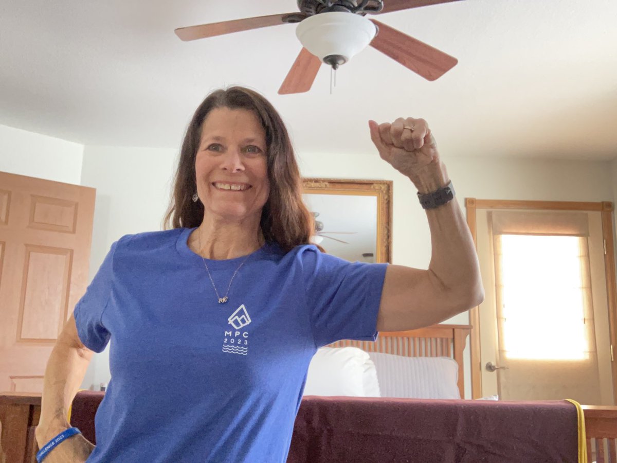 locarlso's tweet photo. @MyPeakChallenge
Loving, and breaking in my #mpc2023 shirt and wristband!👏🏼👏🏼❤️💪🏼💪🏼@OurOcean 🌊 #peakergoals @SamHeughan
Thank you #mpcteam
Just in time to wear to my granddaughter’s swim meet!🏊🏻♀️💦 https://t.co/xE3jMeTRrM