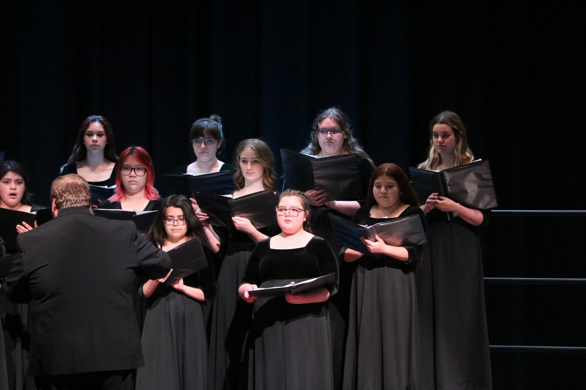 kerrvilleisd's tweet photo. And were followed by the @TivyChoir! 
All choirs sang beautifully and we are confident they will perform well at UIL! (2/2) 
#KISDBest https://t.co/aBVNMv3uv0