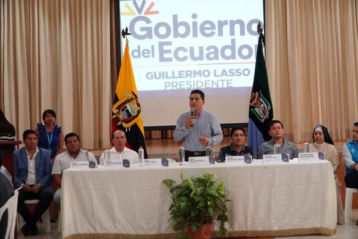 JoseAlavaJ's tweet photo. Como presidente del COE provincial de #SantaElena, seguiré trabajando junto con todas las autoridades gubernamentales, mesas técnicas y de logística para obtener resultados en base a las necesidades emergentes por los efectos invernales y de salud de nuestra querida provincia. https://t.co/WFwchRMHkv