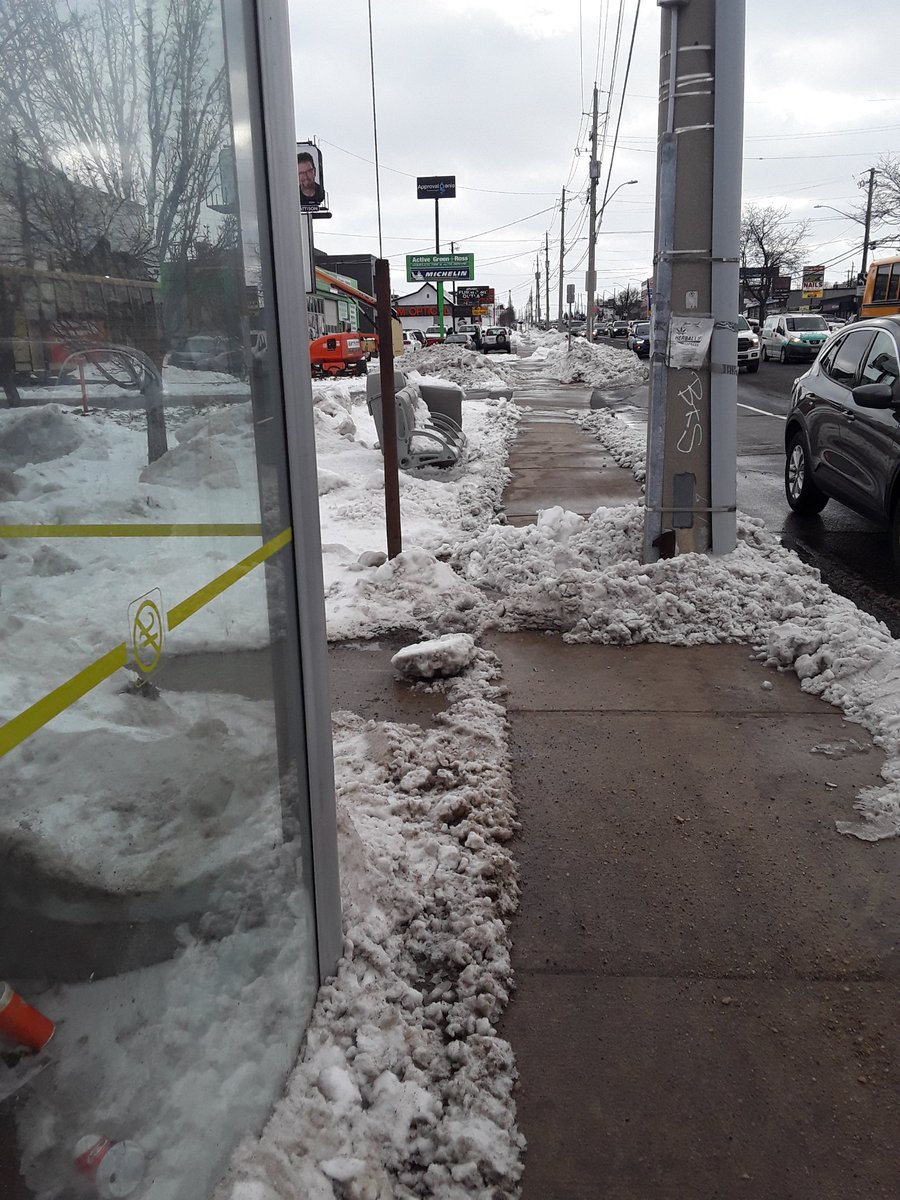 Indie_Tot's tweet photo. Who has the contract for plowing the sidewalks on @hsr routes? #HamOnt https://t.co/fMxZQW3KNb