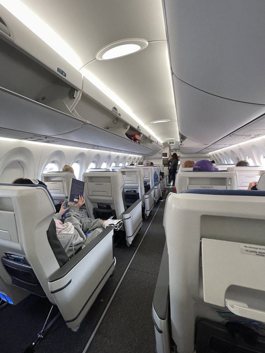 EricMortonNT's tweet photo. Spacious and comfortable seats on the affordable new @BreezeAirways route from MCO to SNA. https://t.co/N7G2OZg5kG