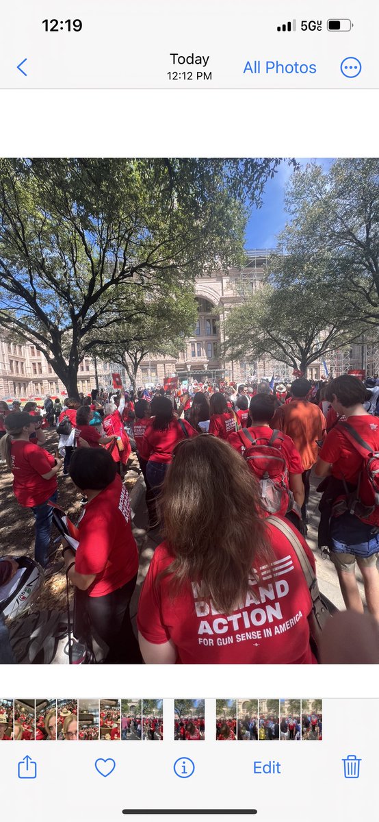 GerriHaile's tweet photo. So exciting to spend Advocacy Day with fellow @MomsDemand volunteers &amp; hundreds of Texans making sure gun violence prevention is a top priority in TX. 1st we heard from some amazing speakers then in small groups met with individual lawmakers #MomsAreEverywhere 
#XLege #TXMajority https://t.co/YbmTSjjqml