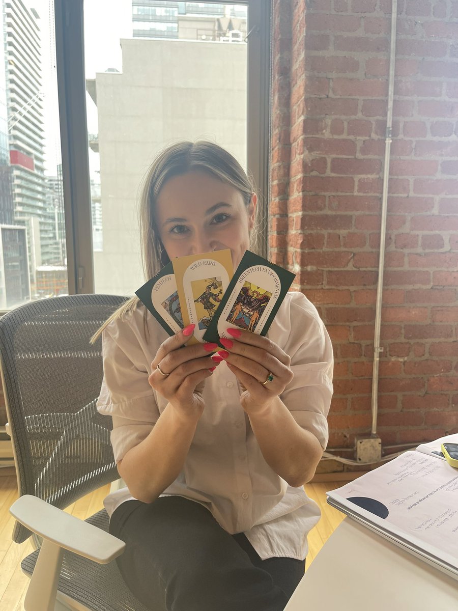 larnold5's tweet image. Today the @TalkShopMedia Toronto team came together for my favourite day of the year (AKA Fiscal Planning).💫

We manifested our dream clients + industries, while discussing what we’re leaving behind in last fiscal. 

Love this team. #PR #TorontoPR