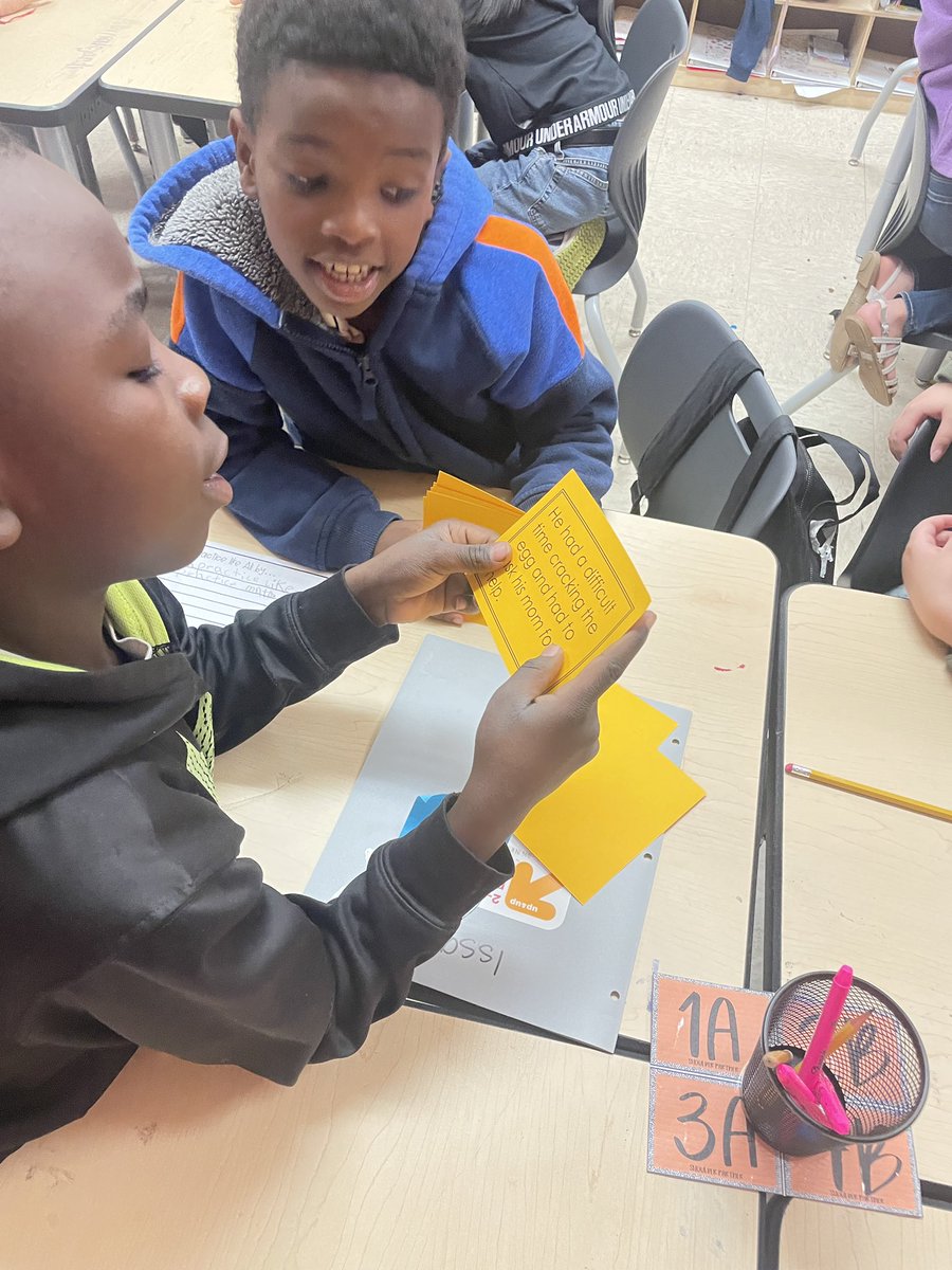 livestrong22's tweet photo. Forgot to post this yesterday!!! Our students in 3rd grade practiced text structure by identifying if itβs cause and effect or problem and solution! #determineddragons https://t.co/8ZX0ZeTQzL