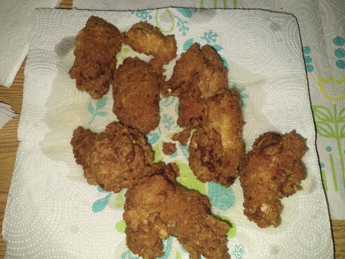 Today is fried chicken dipped in panko https://t.co/YsYVQmlajA