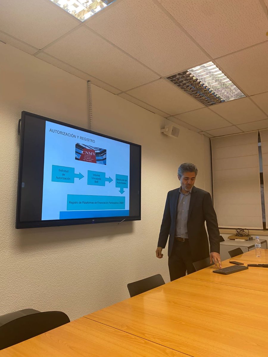 Cremades&CalvoSotelo (@cremadescsotelo) on Twitter photo Clase de <a href="/AntonioSelas/">Antonio Selas</a>, socio de Cremades & Calvo-Sotelo, sobre la introducción al #fintech y #blockchain en el master en #legaltech y #regulacionenergetica #formacion @uspceu #economiadigital #regulacion Clase de <a href="/AntonioSelas/">Antonio Selas</a>, socio de Cremades & Calvo-Sotelo, sobre la introducción al #fintech y #blockchain en el master en #legaltech y #regulacionenergetica #formacion @uspceu #economiadigital #regulacion