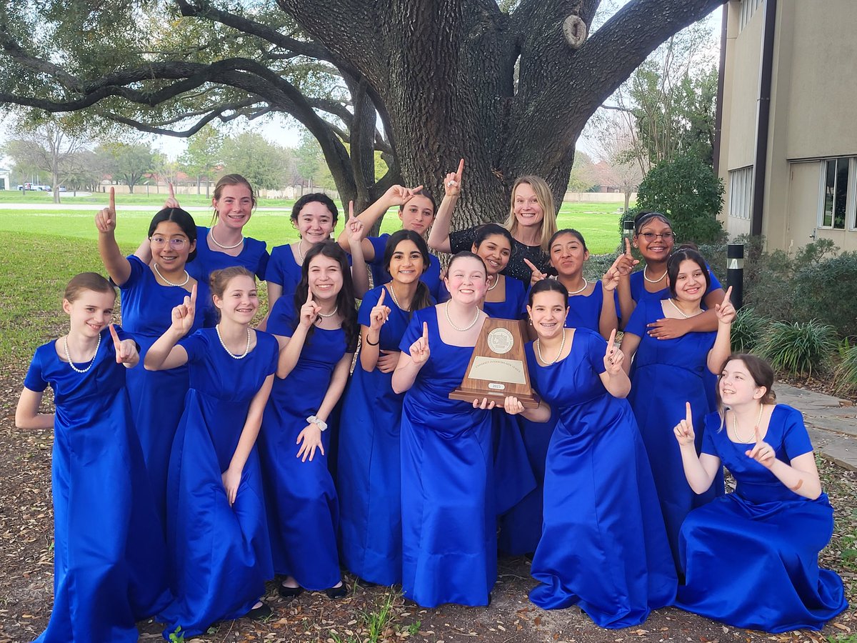 gabby12_75's tweet photo. UIL competition. Great job Caelestis Choir! @SpringForestMS @SBISD https://t.co/AMUlYz2g7W