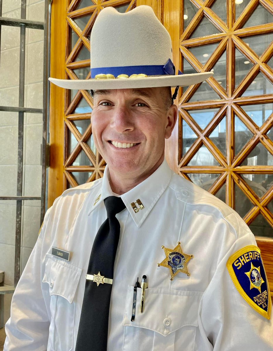 I am pleased to announce the recent promotion of Lieutenant Todd Grieb to the rank of Captain. Captain Grieb will oversee the Patrol Bureau within the Law Enforcement Division of the Sheriff's Office.   

Congratulations to Captain Grieb on his well-deserved promotion at DCSO.
