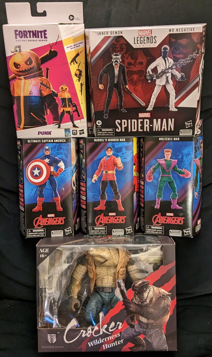 Happy Haulathon 2023!  While many of you are celebrating with half of a kilo of Turtles figures; I've had no such luck.
There are toys to be had though!
@preterniadotcom - thanks for the Spider-Man 2 pack deal notice!
Punk - he actually exists (from Amazon)
& the rest via BBTS