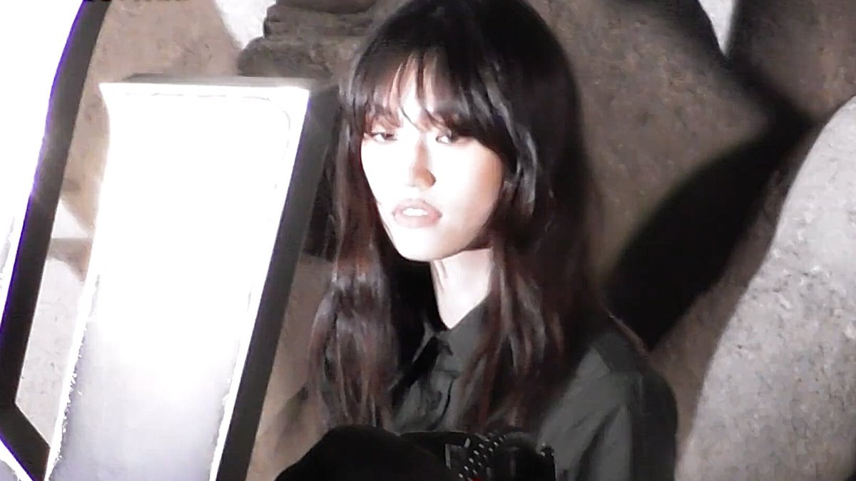 doyeonfile's tweet photo. #YSLxDOYEON #DOYEONxPFW23 https://t.co/U6M2lIhP96