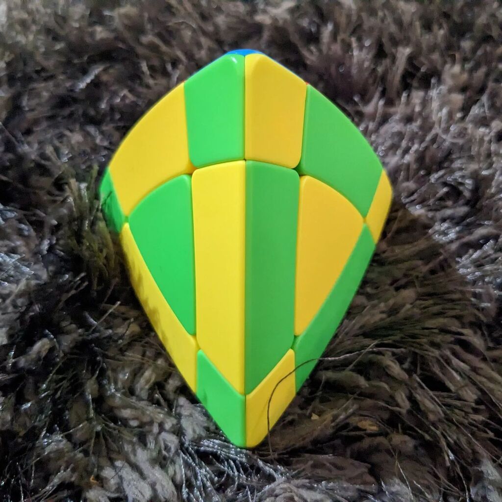 SquaresIGuess's tweet photo. SengSo 3x3 Magic Tower / Jing's Pyraminx
#rubiks #ubik #rubikscube #cube #speedcubing #cubing #speedcube #speedcuber #cubeography #cuber #rubikscubes #cubes #moyu #puzzle #cubinglife #rubikcube #speedcubes #cuborubik #rubix #rubikscubesolved #cubers #rubikslife #magiccube… https://t.co/abkRdIA2nn
