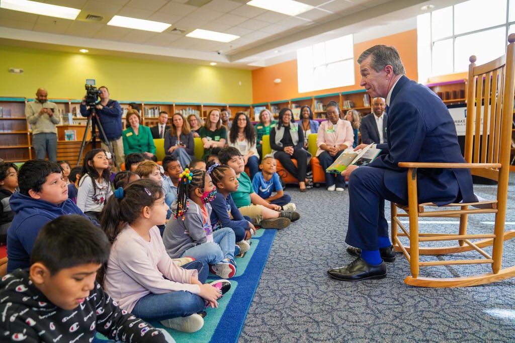 Jasmine Barcelona tweet media