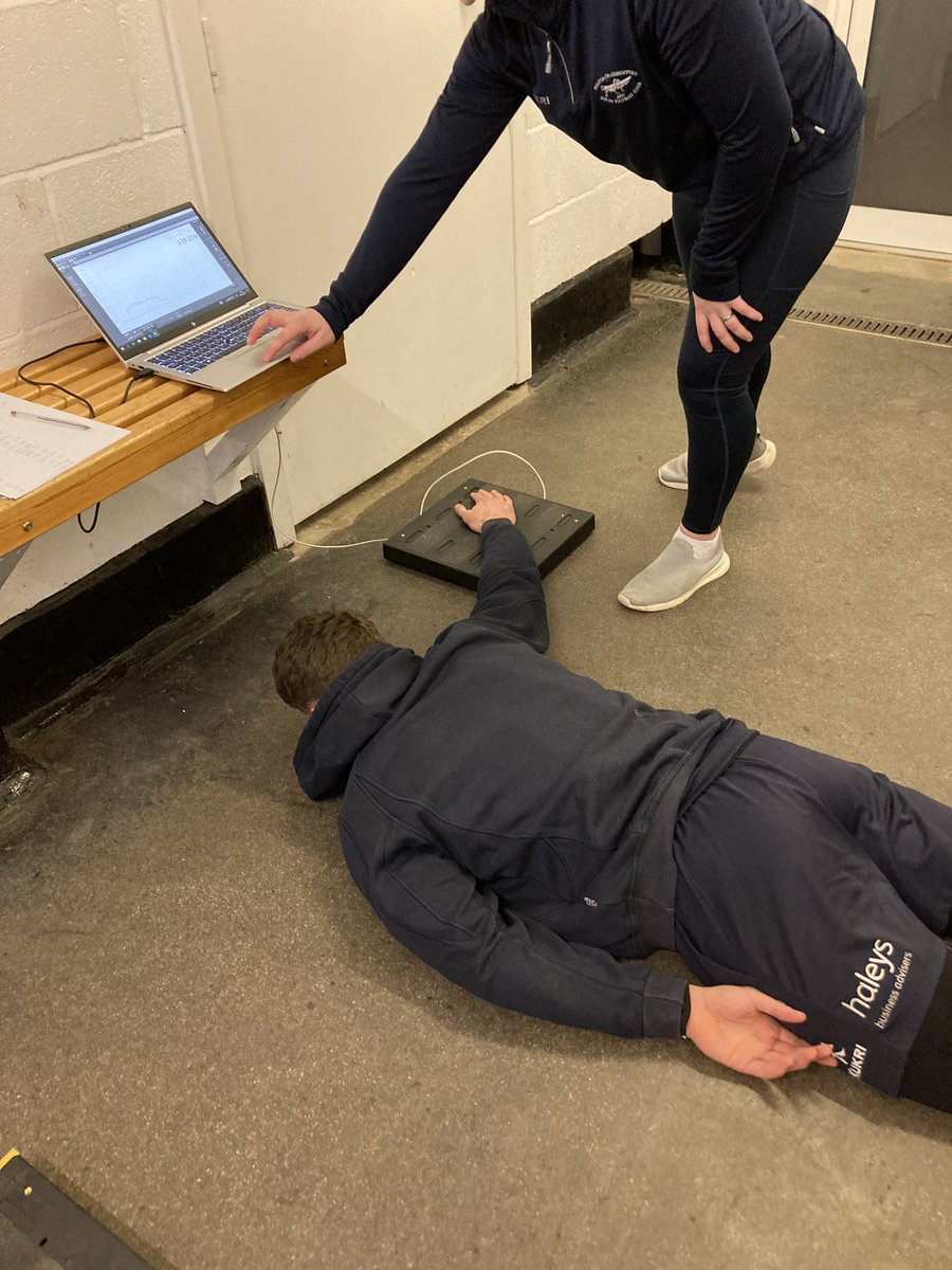 cumbriaunisport's tweet photo. 💻📈Testing, testing, 1-2-3 different shoulder abduction angles to measure force generation capacity. Thanks to our friends @RugbyHoppers for participating 🏉💪🏼#dissertation #pasco #forceplatform #IYL https://t.co/h3zIYjU53G