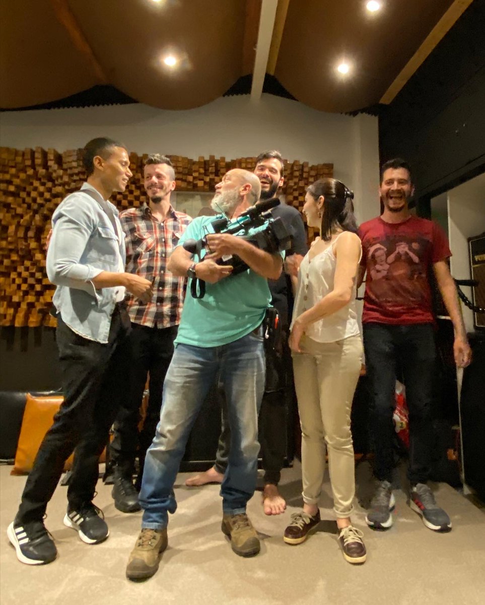 Nos vemos hoy a las 7 pm por <a href="/Teleantioquia/">Teleantioquia</a> hablando sobre  el estreno de nuestro videoclip "Sombra" que estrena este viernes 03 de marzo 10 am en nuestro canal de YouTube

#Estreno #videoclip #sombra #Ferales #premiere