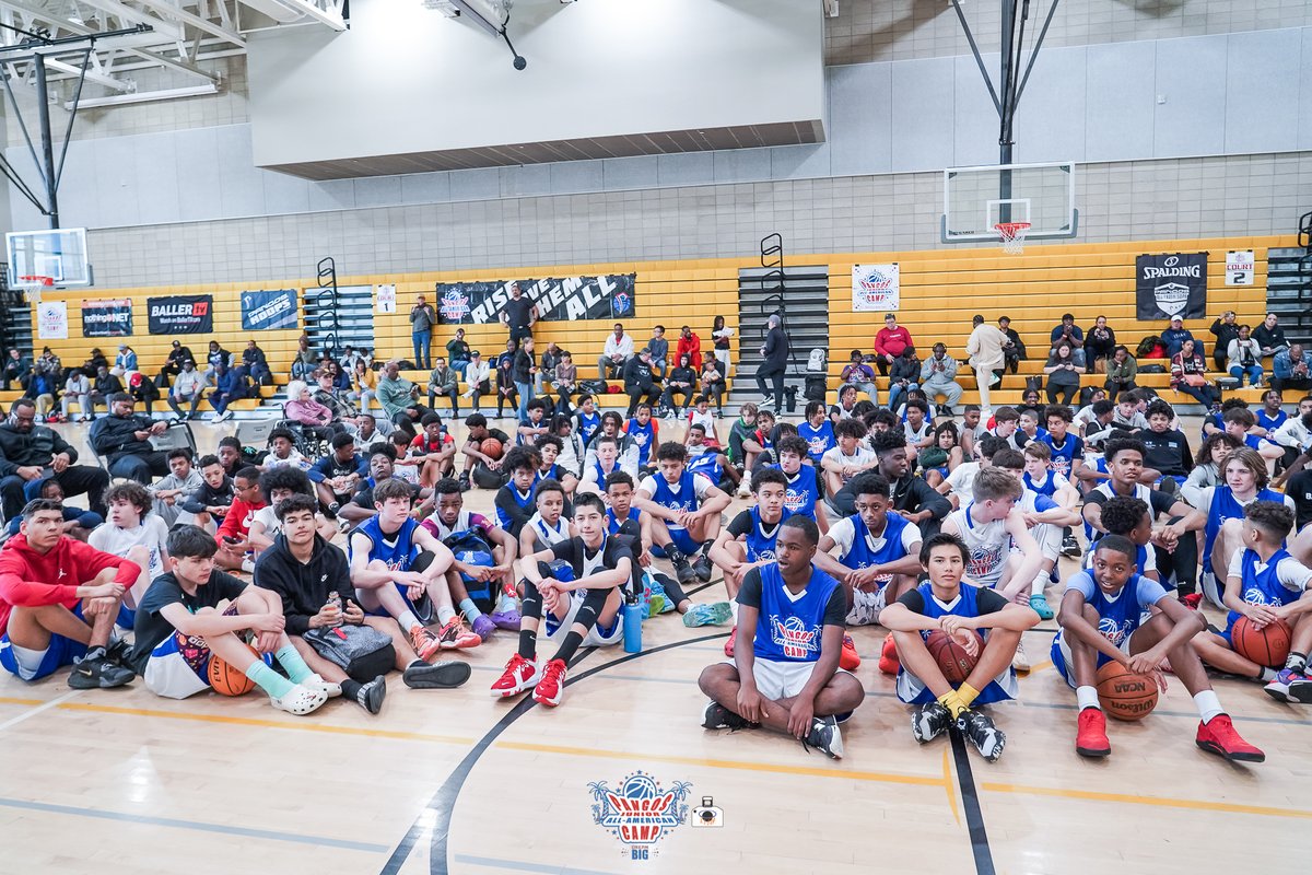 SaturninoPhotos's tweet photo. Pangos JR All-American Camp 2023
@PangosAACamp #Pangosjrallamericancamp #dreamBig #RiseAboveThemAll #nbnmagazine #spalding #Fullctpress #proinsight #middleschoolbasketball #Saturninophotography https://t.co/x0hWyRu1yb