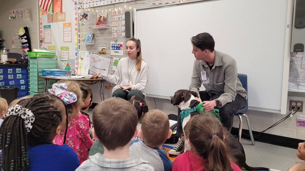 HollyHallElem's tweet photo. A big thank you to PAWS for People!  Our students LOVED having you and your four legged friends spend the day reading with us!!!!  We can't wait to see you again! https://t.co/ODDqrJIrOG